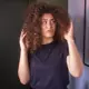 Hiustenkasvua tukeva HAIR JAZZ KIHARAT-hoitoaine